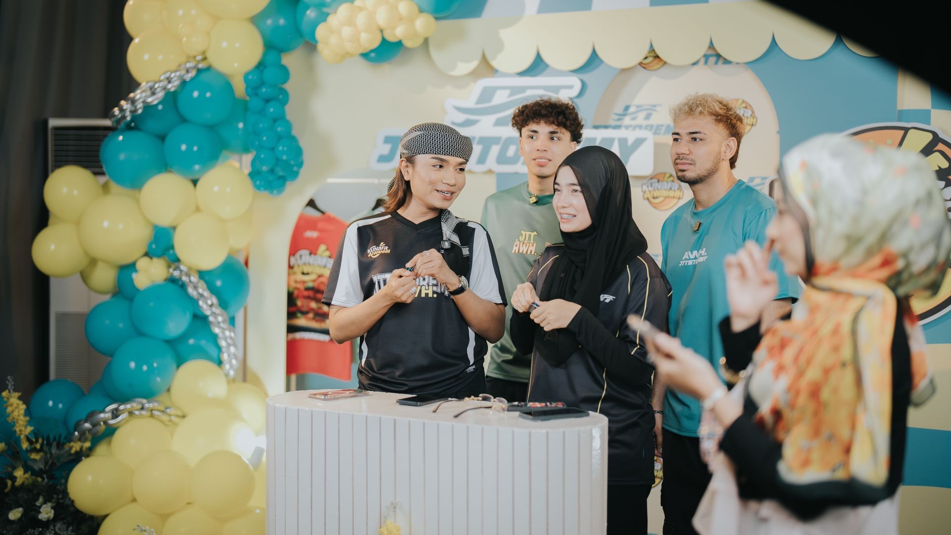 Kunafa Aiwah x JTT Store